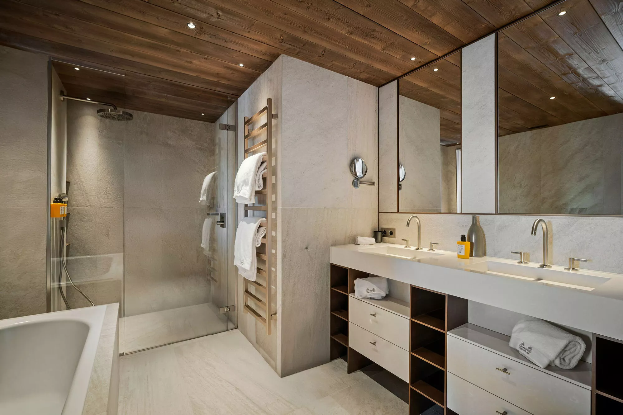 Atmosphere 601 Courchevel (19)