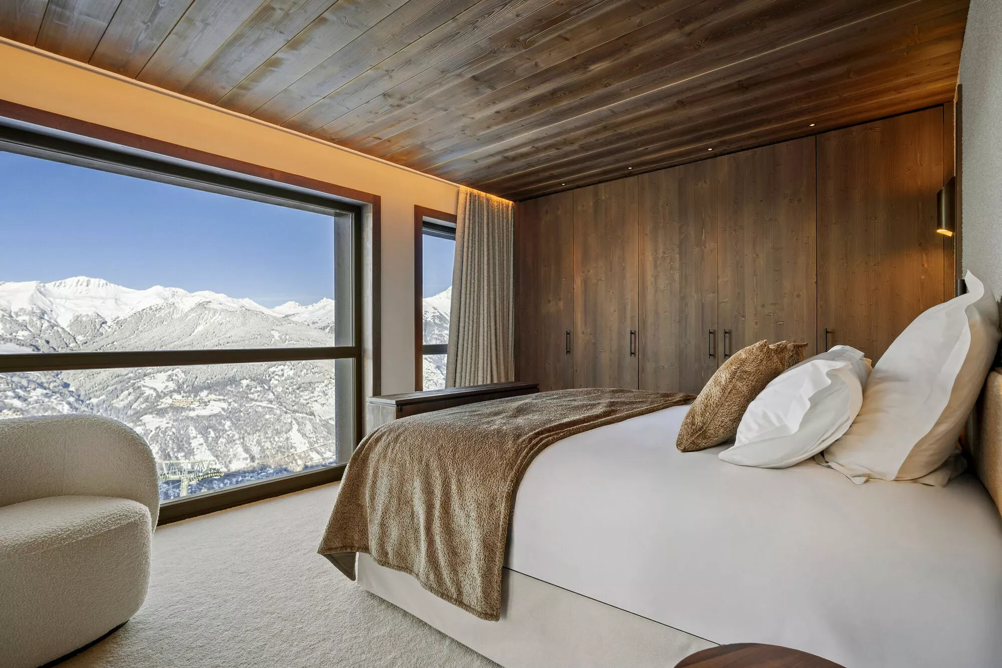 Atmosphere 601 Courchevel (3)